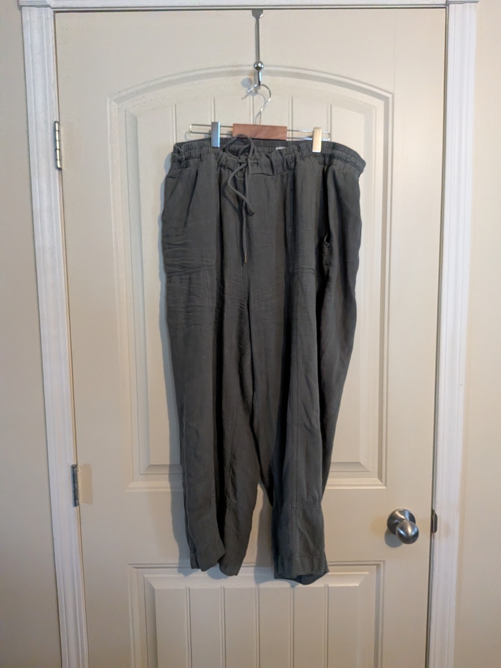 Relaxed Drawstring Pants With Pockets